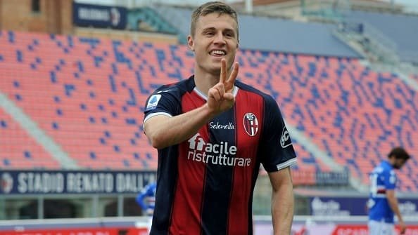 «Лестер» нацелился на полузащитника «Болоньи» Сванберга